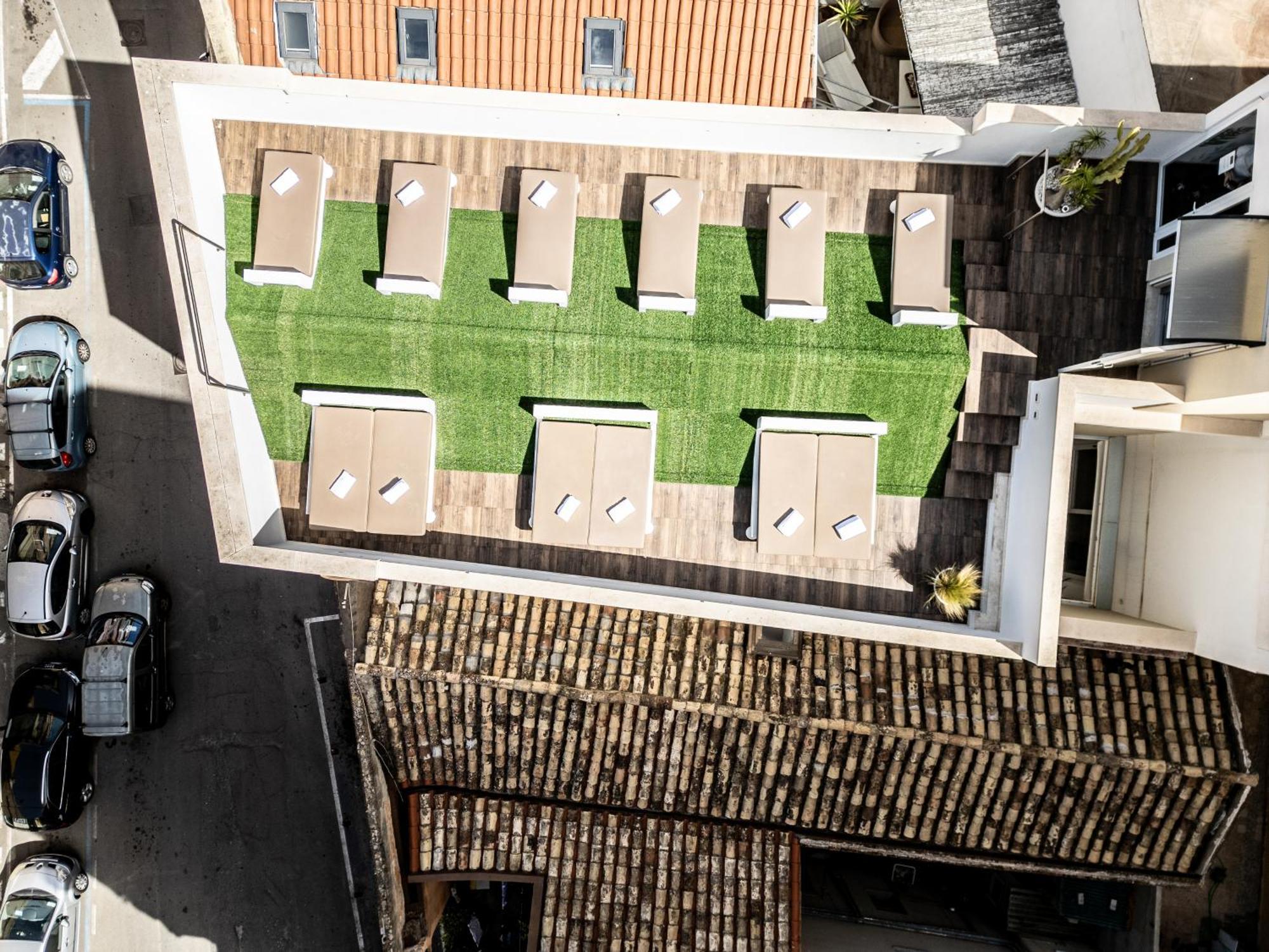 Neko Boutique Hotel 2*